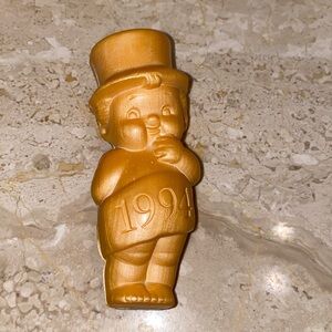 AVON 1994 New Year’s Soap Collectible